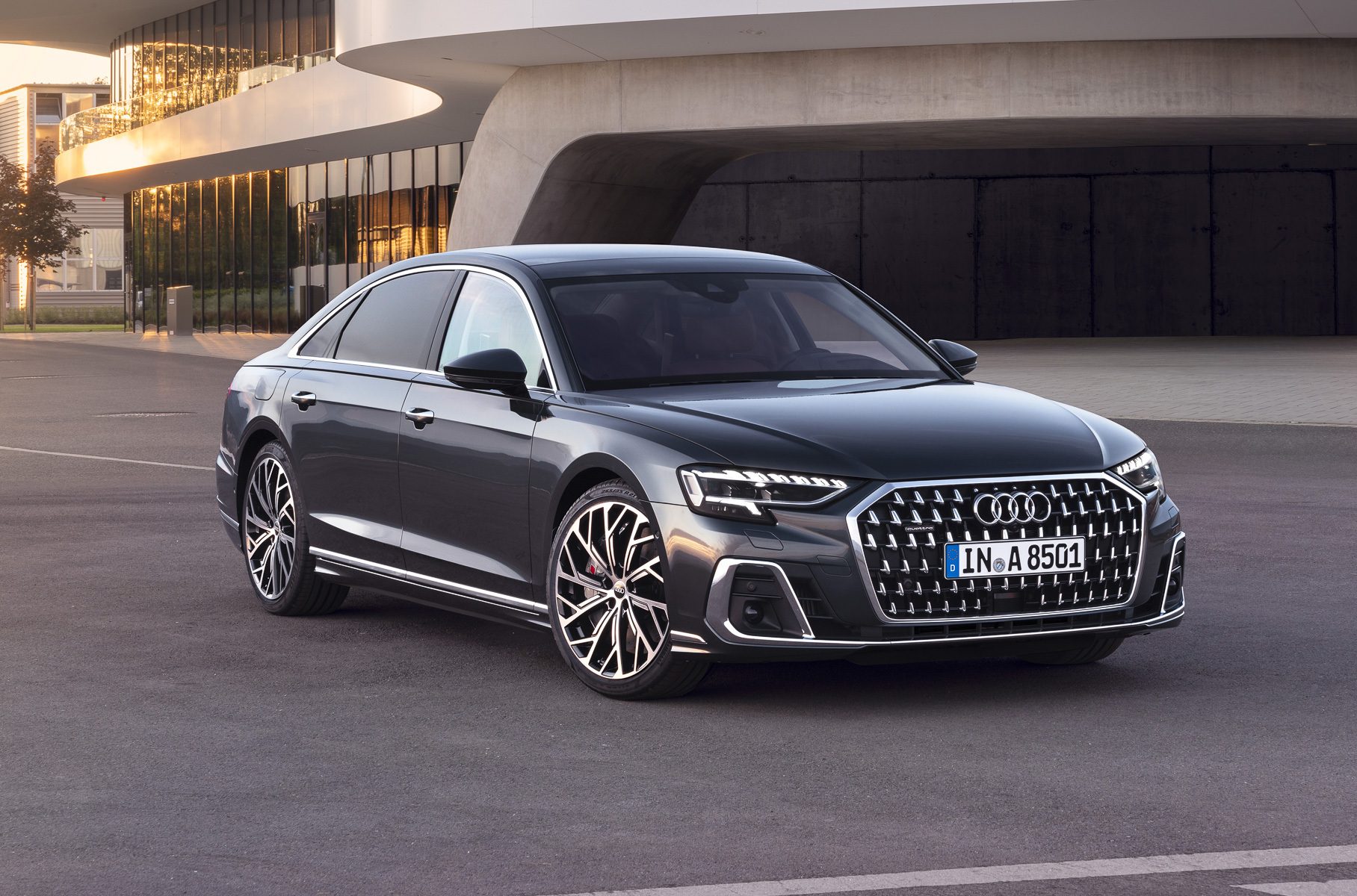 Audi A8 / A8 L / S8