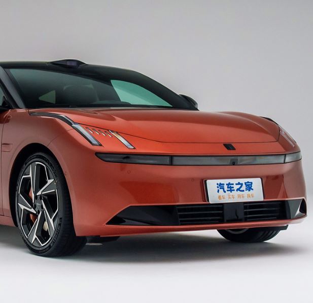Lynk & Co Z10