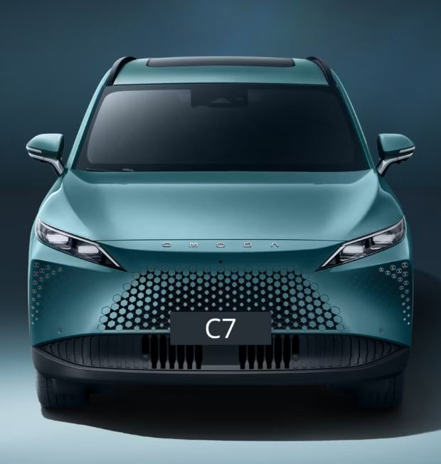 OMODA C7