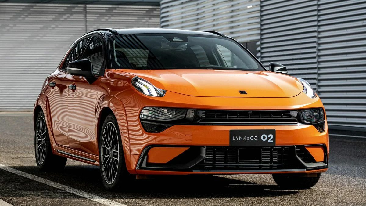 Lynk & Co 02