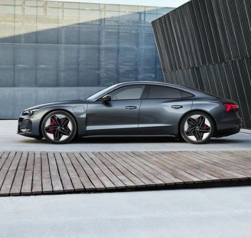 Audi E-tron GT